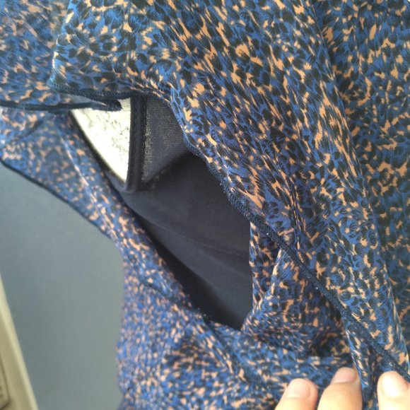 Forever 21 Tunic style top - Picture 4 of 7